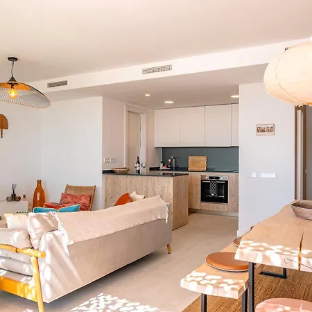 Luxury 4br Penthouse Xxl Terrace Apartment
