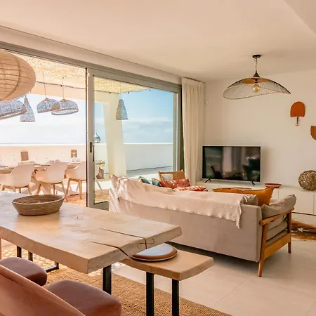 Luxury 4br Penthouse Xxl Terrace 아파트