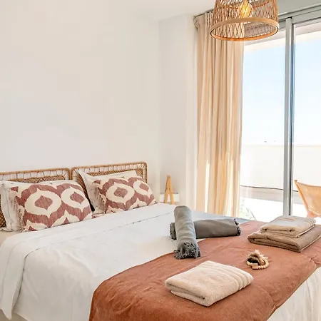 Luxury 4br Penthouse Xxl Terrace 아파트 에스테포나